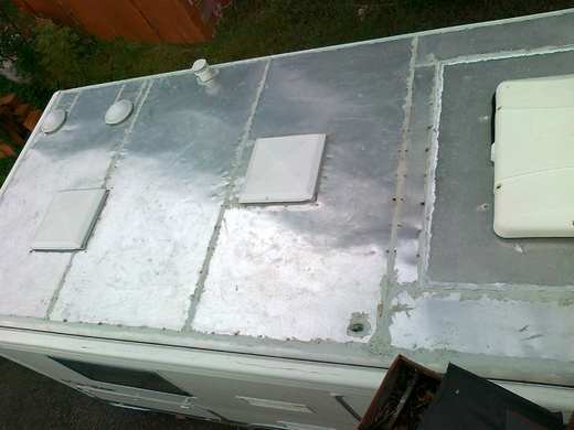 Solární-panel-na-karavan-2.jpg